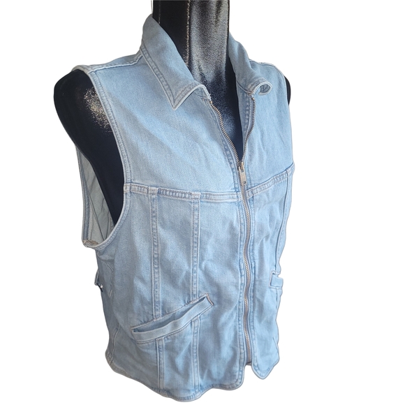 American Eagle Light Wash Denim Zippered Vest L - Picture 2 of 6